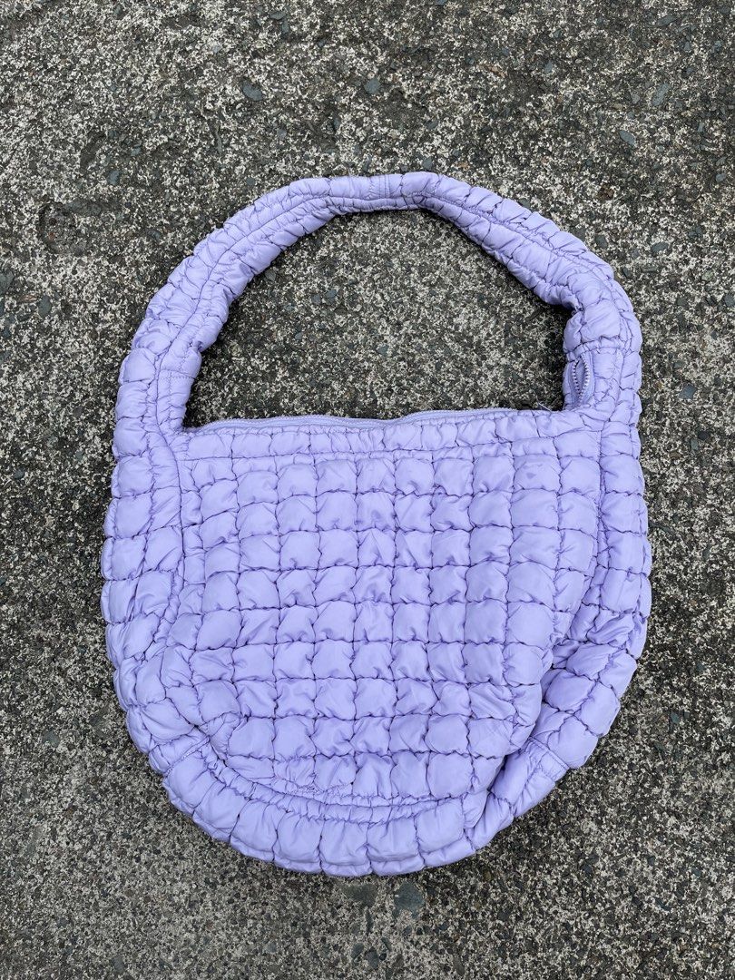 COS - Maxi - Quilted Crossbody Bag (Category: Cross-body Bags) located in Taguig. Submitted by chicpicked (Listing ID 1461923441, Image 2). Description: COS - Maxi - Quilted Crossbody Bag Authentic Good as new No flaws 1,300.
