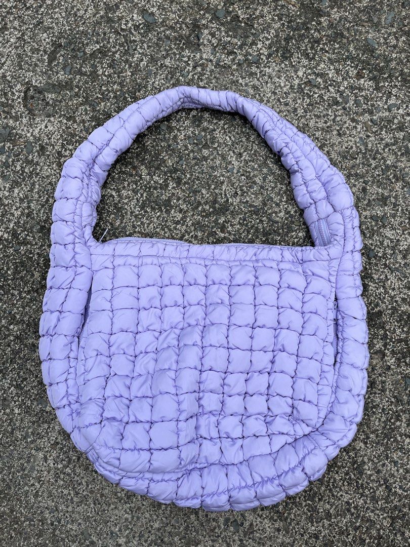 COS - Maxi - Quilted Crossbody Bag (Category: Cross-body Bags) located in Taguig. Submitted by chicpicked (Listing ID 1461923441, Image 1). Description: COS - Maxi - Quilted Crossbody Bag Authentic Good as new No flaws 1,300.