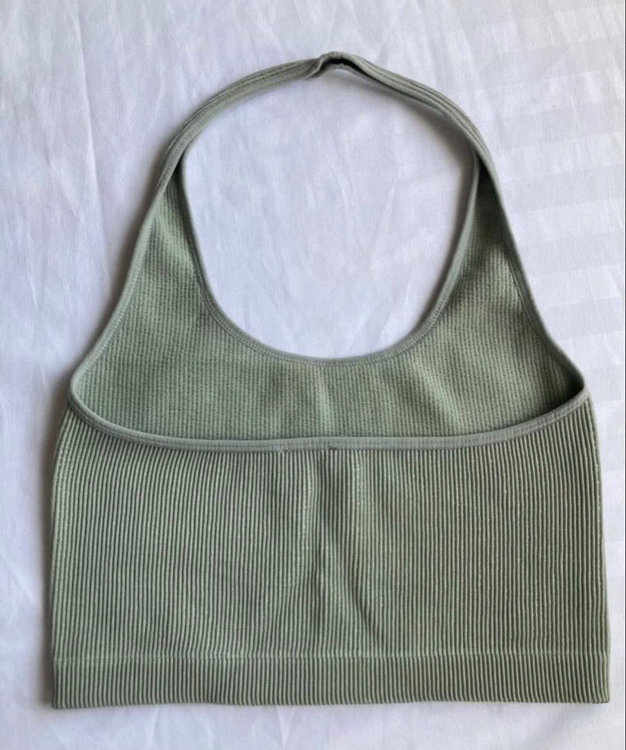 COTTON ON Halter Top (M) (Category: Sleeveless) located in San Pedro. Submitted by britzcloset (Listing ID 1461968608, Image 2). Description: .