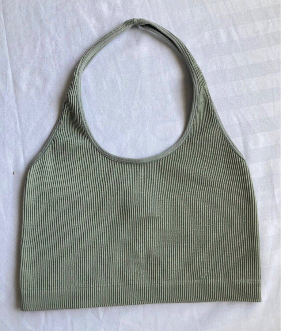 COTTON ON Halter Top (M) (Category: Sleeveless) located in San Pedro. Submitted by britzcloset (Listing ID 1461968608, Image 1). Description: .