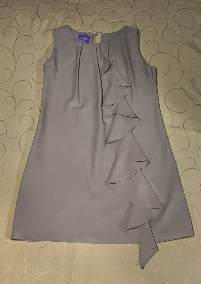 Cream Dress (M) (Category: Dresses) located in Manila. Submitted by hyper.hertz (Listing ID 1461819591, Image 1). Description: - Grey sleeveless dress - Ruffle detail down the front - Round neckline - Smooth, nicely draping fabric .
