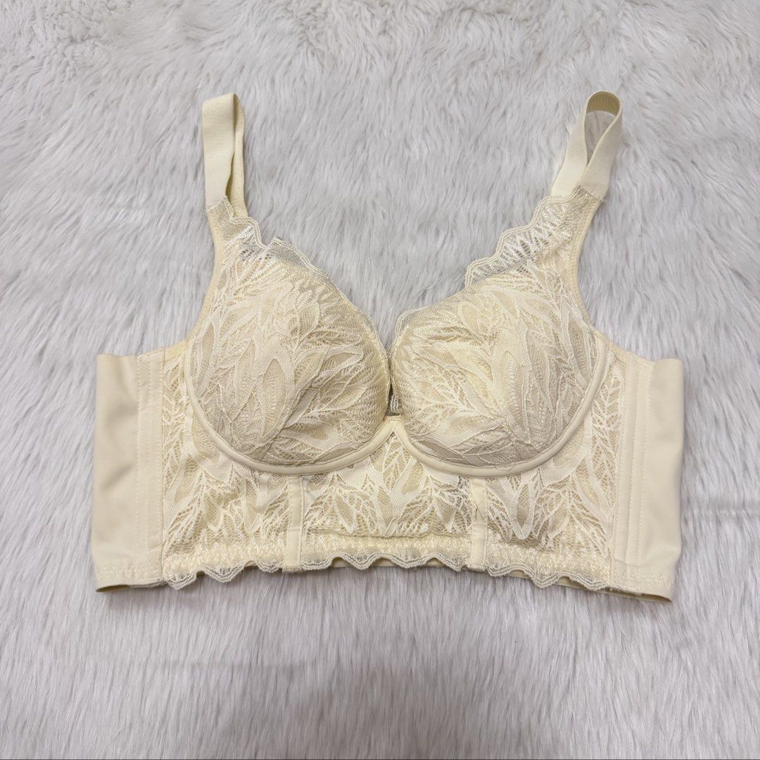 Cream Lace Longline Bra [34B] (Category: Undergarments & Loungewear) located in Malabon City. Submitted by k_intimates (Listing ID 1462004958, Image 1). Description: Details: • Best fit 34B / wire-free / lightly padded • No issues • Semi corset cream-colored lace bra..