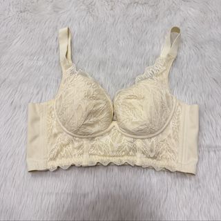 (Category: ) located in . Submitted by kmby_ (Listing ID 1462004958, Image 1). Description: .