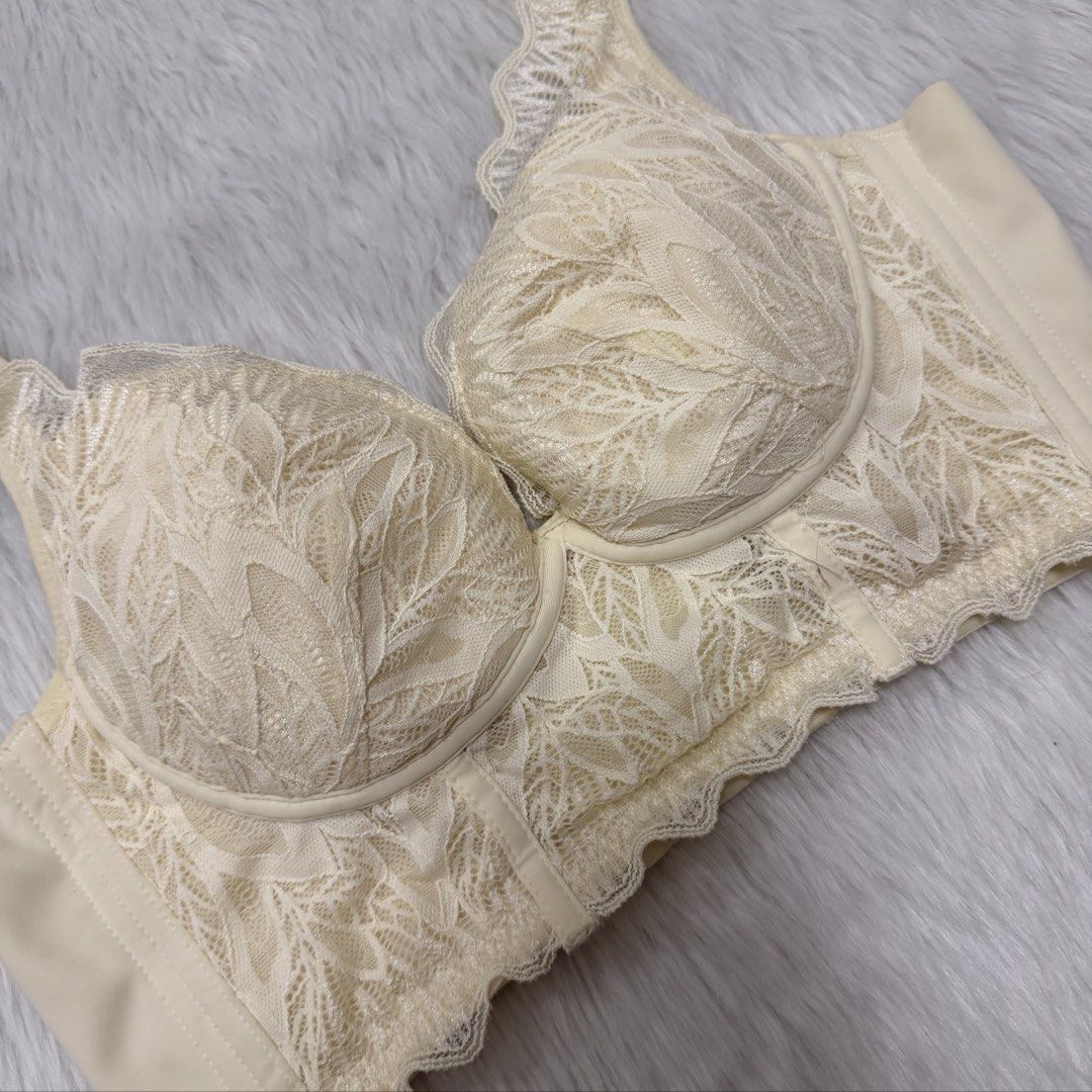 Cream Lace Longline Bra [34B] (Category: Undergarments & Loungewear) located in Malabon City. Submitted by k_intimates (Listing ID 1462004958, Image 2). Description: Details: • Best fit 34B / wire-free / lightly padded • No issues • Semi corset cream-colored lace bra..
