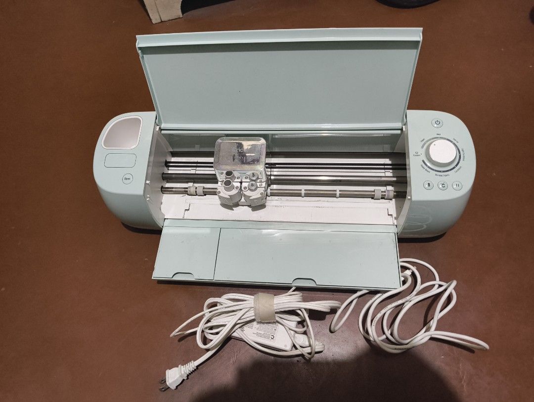 Cricut Explore Air 2 Cutting Machine (Category: Craft Supplies & Tools) located in Caloocan City. Submitted by safehorse602a (Listing ID 1462018246, Image 1). Description: Circuit explorer air 2 For sale circuit explorer air 2!!!! Used only for vinyl and card stock cutting Print and cut still working Issue: Cosmetic issue. Plastic discoloration on the rear but wont affect the performance of the unit Rfs: No longer being used and need funds Inclus