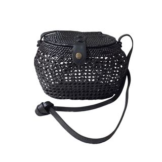 (Category: ) located in . Submitted by dalle_closet (Listing ID 1461832250, Image 1). Description: .