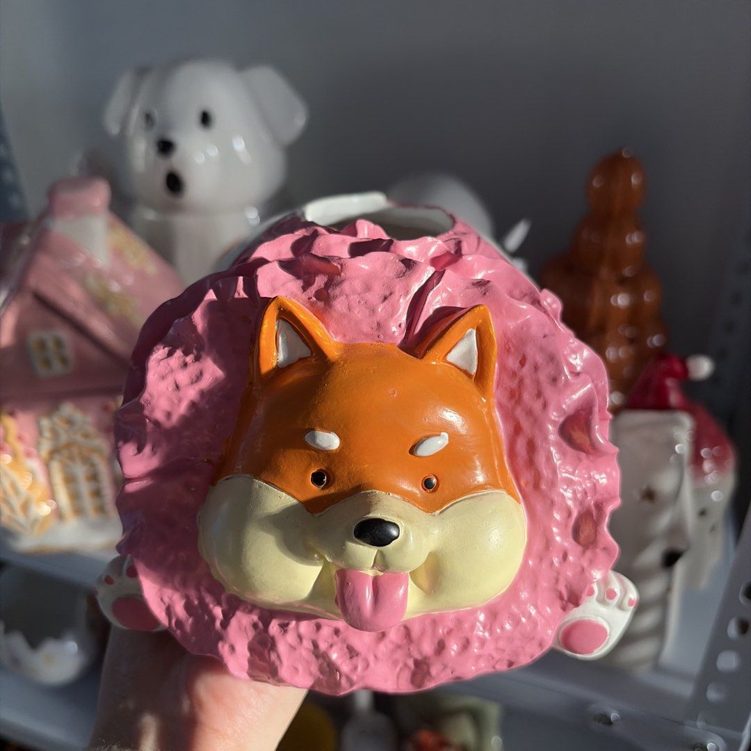 Cute Shiba Inu Dog Tissue Holder (Category: Pots & Planters) located in Manila. Submitted by itsandrea (Listing ID 1461930321, Image 1). Description: .