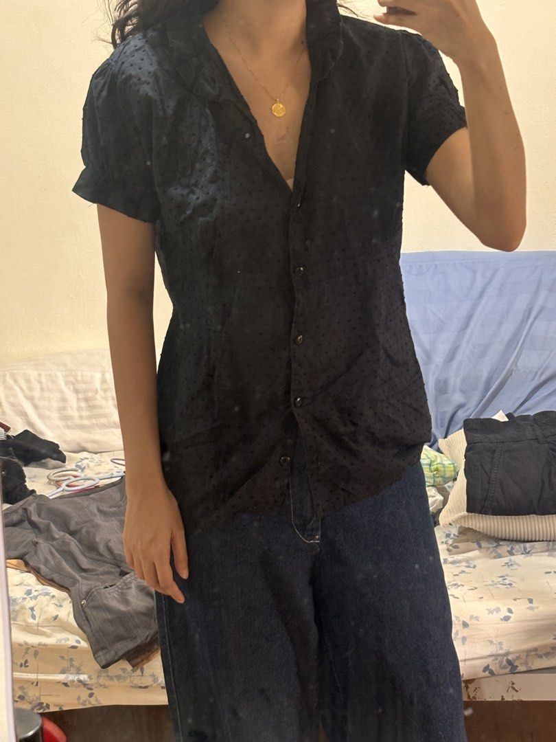 Dark Navy Blue Button-Up Short Cap Sleeve Fitted Blouse (Category: Blouses) located in Talisay. Submitted by oieyyy (Listing ID 1461910341, Image 3). Description: - has slight bleach (?) stain on right sleeve - altered the sides due to tear Bust 38- 40 | Waist 32-34.