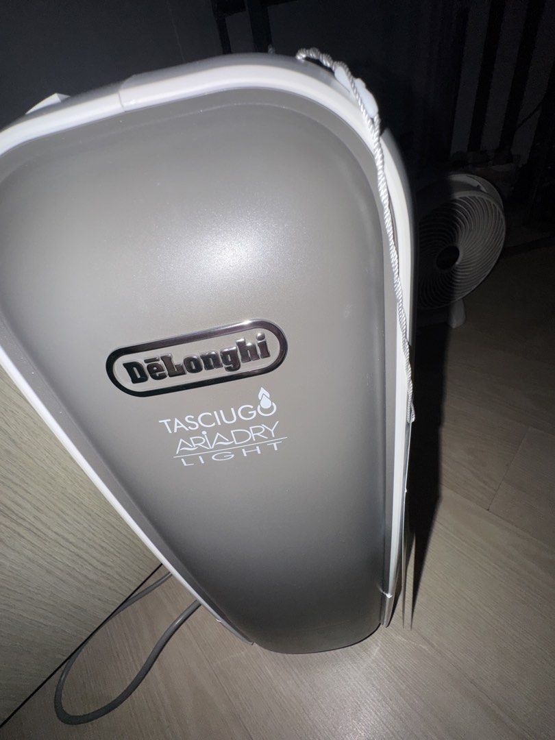 DeLonghi Tasciugo Ariadry Light Dehumidifier (Category: Air Purifiers & Dehumidifiers) located in Quezon City. Submitted by raphael1986 (Listing ID 1461849507, Image 2). Description: - DeLonghi Tasciugo Ariadry Light dehumidifier - Ideal for drying clothes indoors - Effectively reduces room humidity - Compact and space-saving design - Simple and user-friendly operation - Proven to work well Rfs just got it today I already have an existing one. Bo