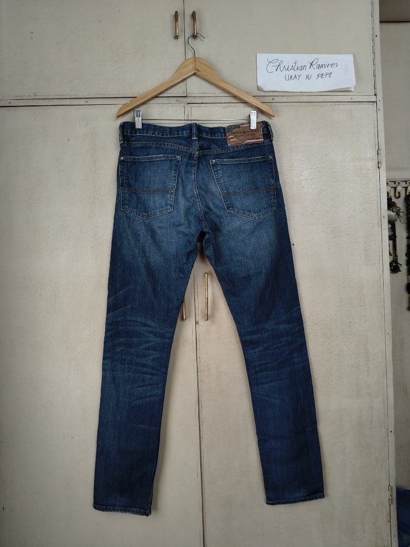 Denim & supply by Ralph Lauren (Category: Jeans) located in Bocaue. Submitted by ukaynipepe (Listing ID 1461885683, Image 2). Description: Denim & Supply by Ralph Lauren Low Skinny Fit W31 L32 on tag Waist 32-33 Length 42 Leg Opening 6.5 Excellent condition.