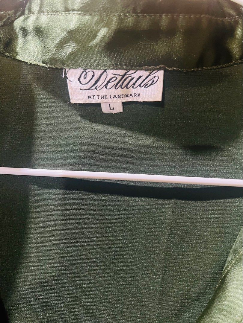 Details at the Landmark (Category: Blouses) located in Paranaque City. Submitted by arianem031087 (Listing ID 1461911277, Image 2). Description: .