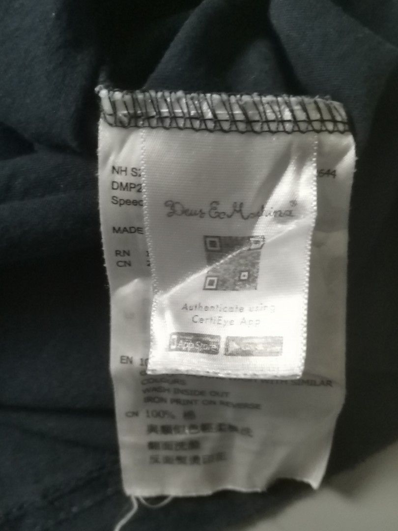 Deus Ex Machina Speed Stix Tee (Category: Tshirts & Polo Shirts ) located in Tacloban City. Submitted by azthrifting24 (Listing ID 1461987957, Image 3). Description: - Brand: Deus Ex Machina - Color: Black - Material: 100% Cotton - Front Design: Small Deus logo - Back Design: 'Deus Ex Machina Custom Cycles Tokyo Japan' graphic - SIZE: X-LARGE WIDTH: 21. 5 LENGTH: 31 EXCELLENT CONDITON COLOR RATE: 9.5/10 PRICE: 550 + SHIPPING FEE .