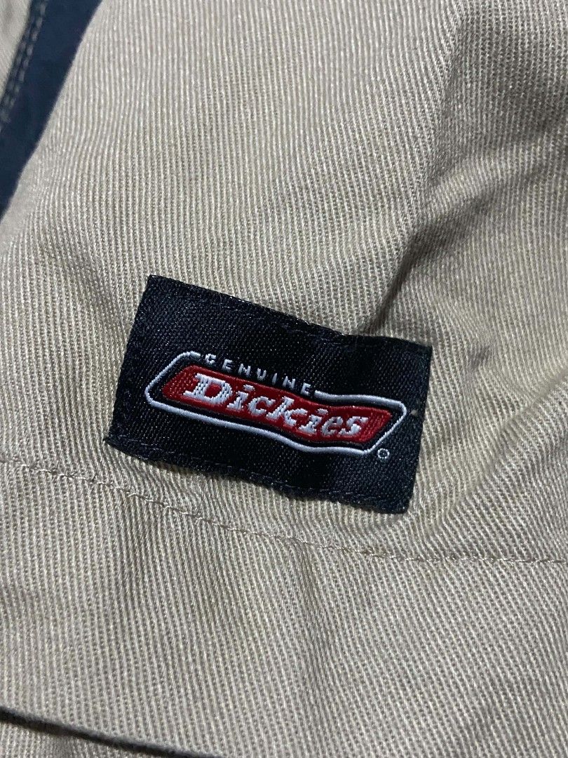 Dickies Genuine (Category: Formal Shirts) located in Manila. Submitted by drenren (Listing ID 1461981808, Image 3). Description: 29x26 good condition 550.