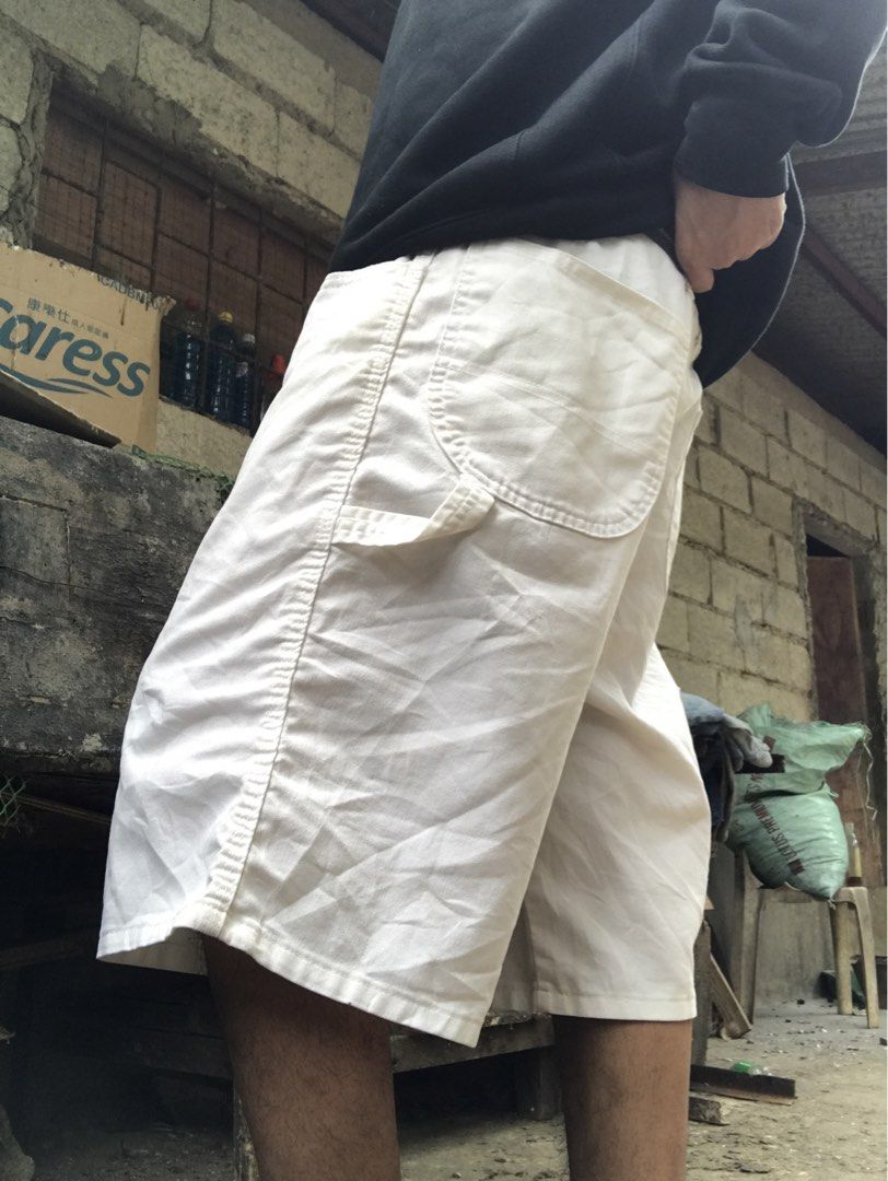 dickies white jorts carpenter (Category: Shorts) located in Manila. Submitted by franceleeb33468 (Listing ID 1461501054, Image 2). Description: dkies white jorts carpenter Waist 36 Length 22 Leg open 11.5 No issue Missing tags Price 450 📍loc negros occidental Dm me💸.