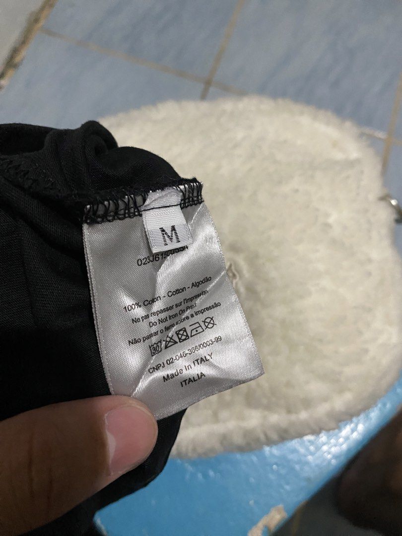 DIOR (Category: Tshirts & Polo Shirts ) located in General Santos City (Dadiangas). Submitted by itzzur.rapi (Listing ID 1461948187, Image 3). Description: .