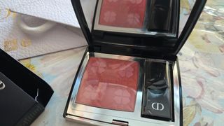 （分類：）位於 。 由 melooolovers 提交（商品編號 1461885285，圖片 1）。簡介： 。