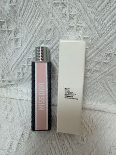 （分類：）位於 。 由 dominic123c 提交（商品編號 1461974905，圖片 1）。簡介： 。