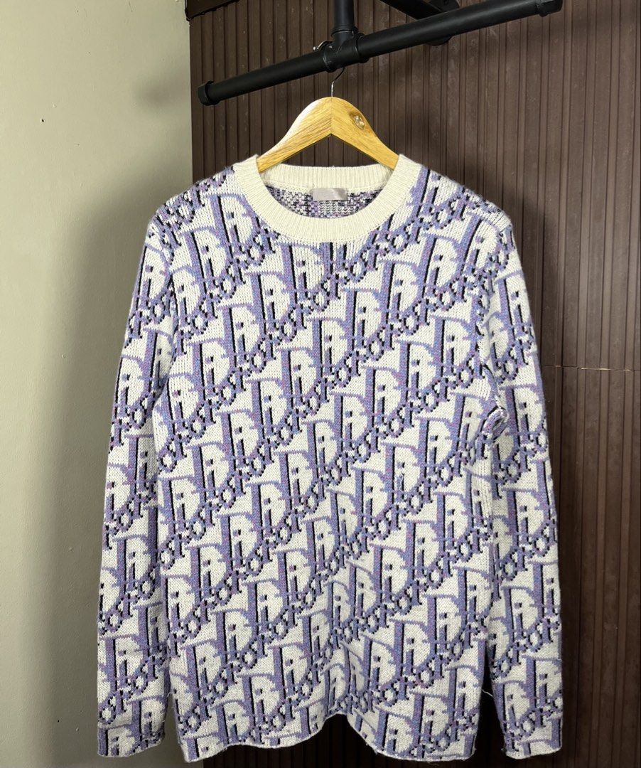 Dior Oblique Wool Monogram Knitted Long Sleeve (Category: Luxury Apparel) located in Cabanatuan. Submitted by cabsygoods (Listing ID 1461915757, Image 1). Description: Dior Oblique Wool Monogram Knitted Long Sleeve Width 19 Length 29 Very good condition No issue Color rate 9/10 Dm to purchase! 📩.