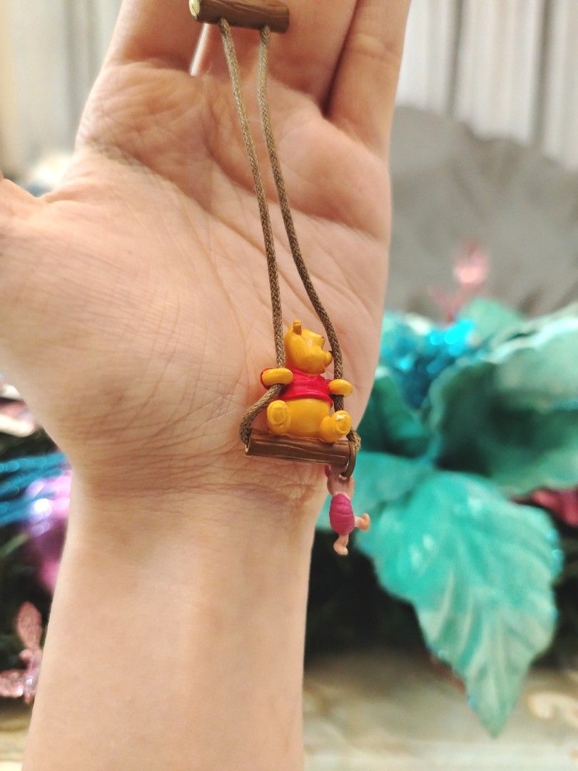 Disney Swinging Pooh × Piglet Charm Strap (Category: Character Goods) located in San Fernando. Submitted by jpmarketplace2023 (Listing ID 1461879352, Image 2). Description: 💚 All items are authentic from Japan. 💛 MOP: GCash (❌️ GCash Protect) 🩵 MOD: LBC only (❌️ S. Checkout, COD, COP) 💙 Meet-up: Vista Mall, San Fernando, Pampanga 💜 All items are on-hand. 🧡 First to pay gets the item first. ❤️ Breakable items are packed with care and caution
