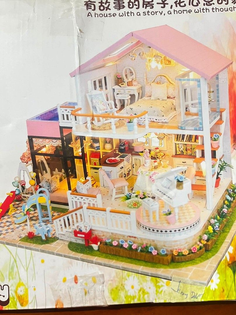 Diy Ready Miniture House (Category: Kids Toys) located in Quirino. Submitted by dolliedoll (Listing ID 1461812665, Image 1). Description: 📌 DIY mi it ure House ₱800 only -Kayo na magassemble - Good pangbonding, papatay oras From 🇬🇧/🇯🇵/🇭🇰 Box ✅ Used items, expect minor scratches and issues. We sell items AS IS. Will declare if may major issues like damage on the item. Check photos to inspect🔎 MOD: JNT MOP: GCASH MINE NOW, PAY NOW WE SHIP N