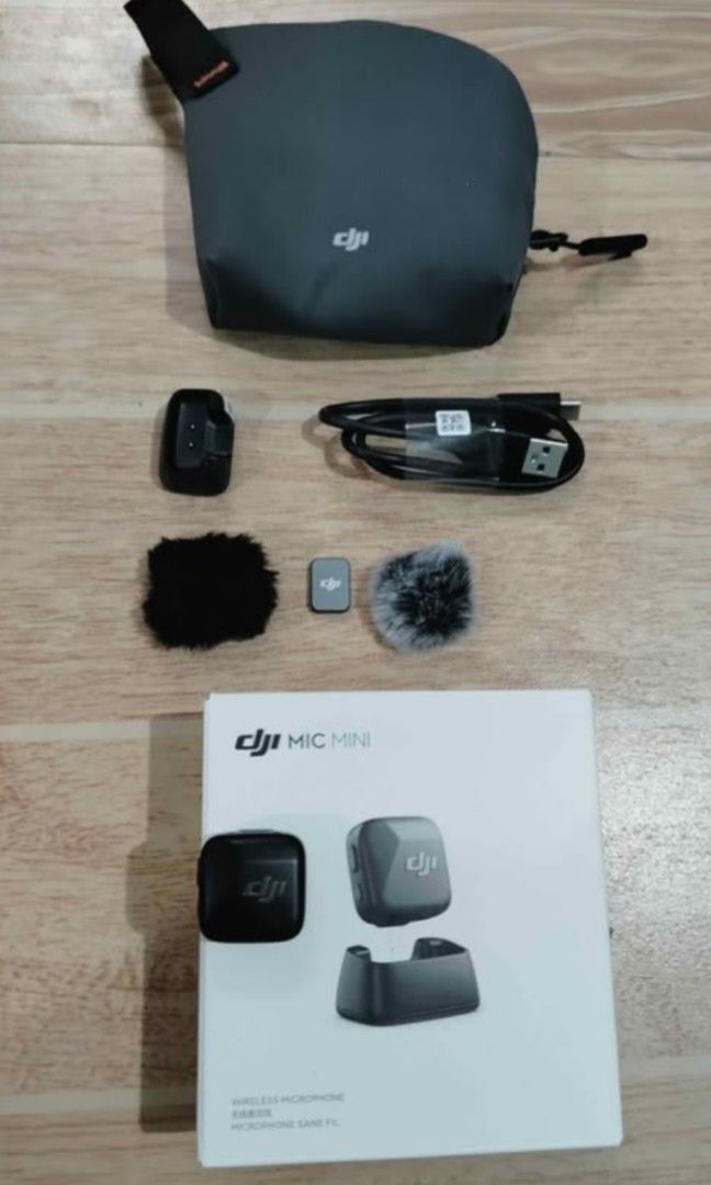 DJI MIC MINI (Category: Other Mobile & Gadget Accessories) located in Binangonan. Submitted by silvercloud.b65211 (Listing ID 1462035167, Image 1). Description: good as new RFS- upgrade.