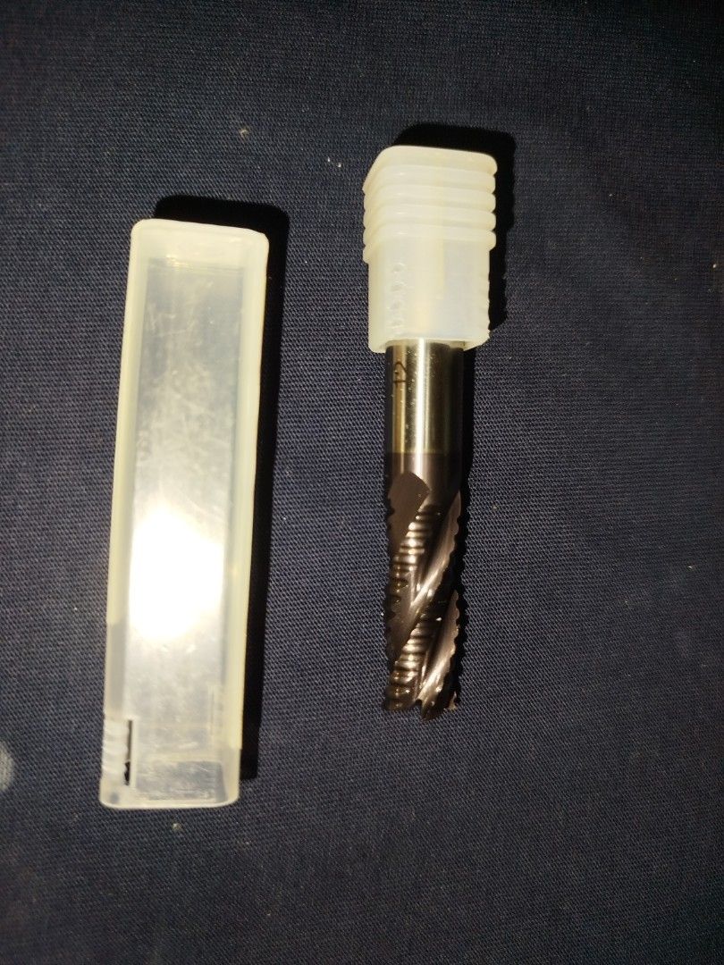 Drill bit (Category: Construction Tools & Equipment) located in Manila. Submitted by jojo.welter (Listing ID 1461806766, Image 3). Description: drill bit milling brand new nahalo sa box.