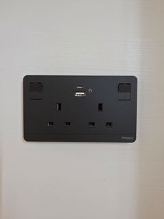 （分類：）位於 。 由 littlek.switch 提交（商品編號 1461835245，圖片 1）。簡介： 。