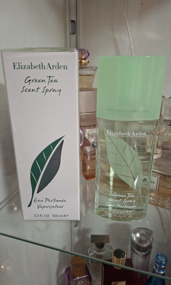 ELIZABETH ARDEN (Category: Fragrance & Deodorants) located in Cainta. Submitted by gieomana (Listing ID 1461965457, Image 2). Description: .