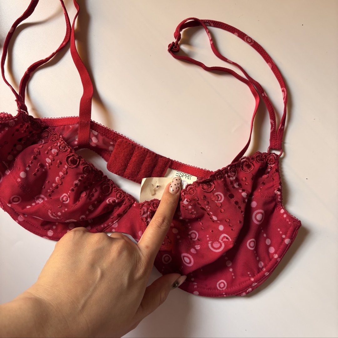 Esprit and 2GF red lace mesh top (Category: Sleeveless) located in Quezon City. Submitted by kaelian_couture (Listing ID 1461932505, Image 3). Description: 800 both 34-36 ish.
