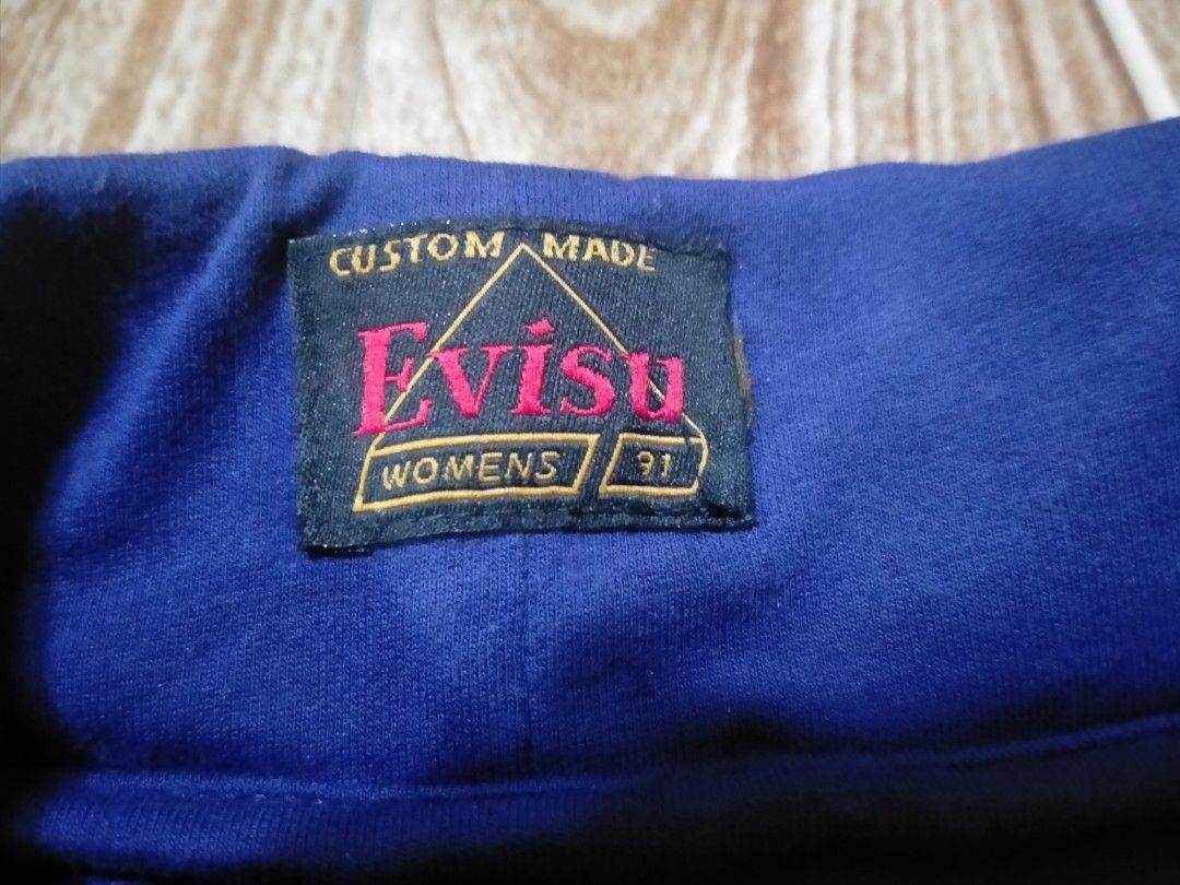 EVISU WOMEN SHORT (Category: Shorts) located in Cabuyao City. Submitted by Bike_Clothing10 (Listing ID 1461834607, Image 2). Description: READ FIRST... FOR SALE: EVISU SHORT COLOR: Blue Violet Excellent Condition Looks New DIMES: W30 x H13.5 inches PRICE: 600 Free Shipping PICK UP OR SHIPPING ONLY LOC: Cabuyao Laguna -NO COD/COP- 📩PM FOR INQUIRIES....