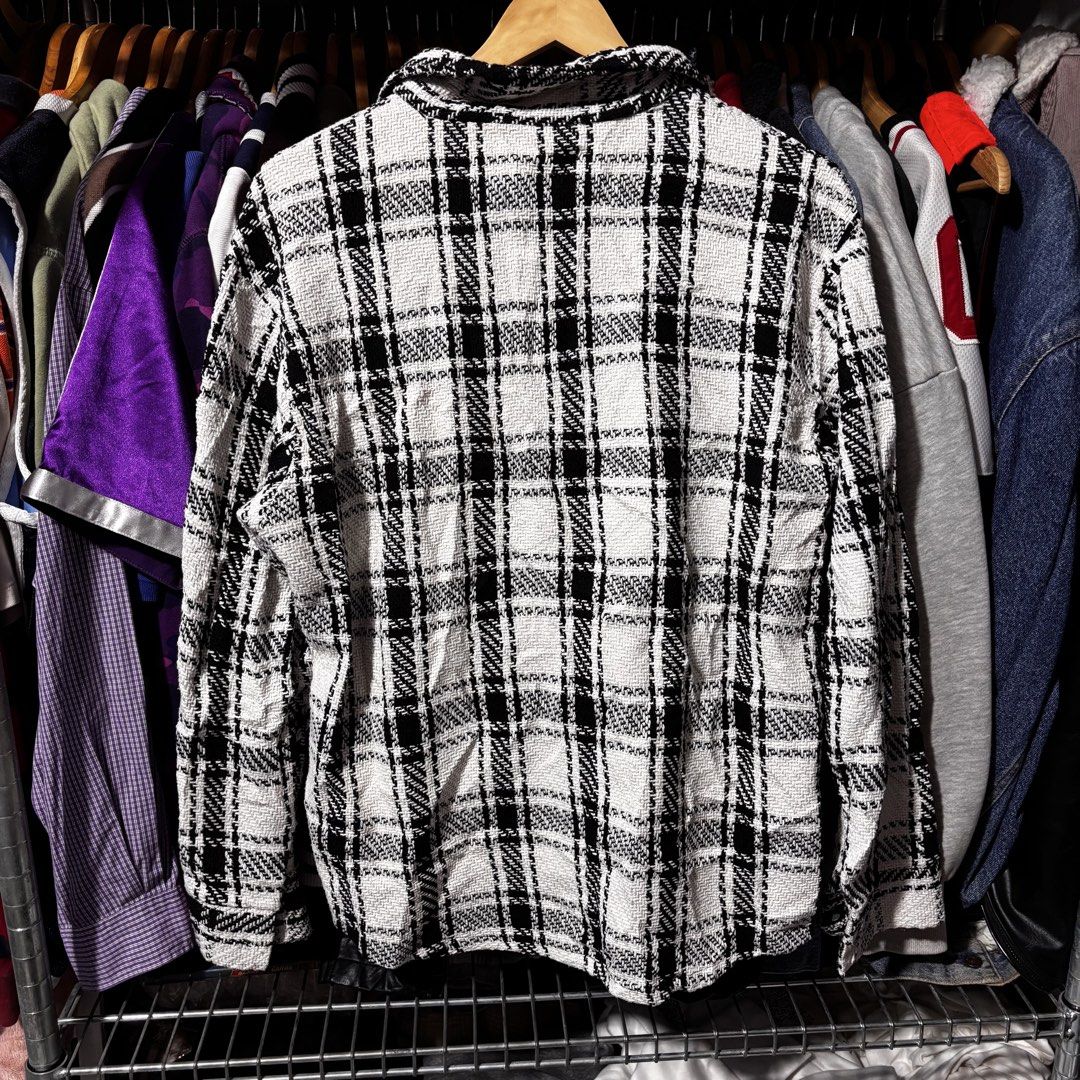 Flannel Longsleeve Shirt - Plaid Pattern (Category: Tshirts & Polo Shirts ) located in Caloocan City. Submitted by bonsatocha43876 (Listing ID 1461982524, Image 2). Description: - Classic black and white plaid flannel longsleeve shirt - Two chest pockets - Button closures - Measurements: Width 22 inches, Length 26 inches - Selling all items together for 600 pesos.