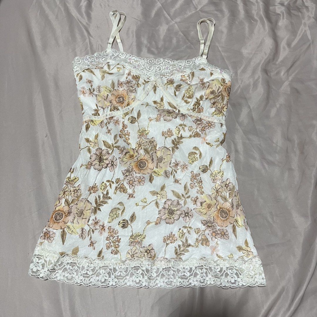 floral w sequence top y2k fairycore (Category: Others Tops) located in Bayugan. Submitted by svintageph (Listing ID 1461924811, Image 1). Description: size L on tag best fit size semi M no issue.