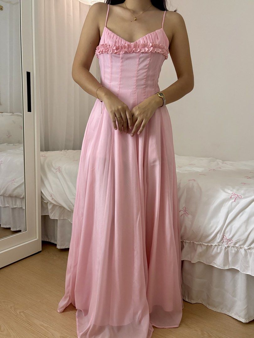 For Rent: Amelie Rose (Category: Evening dresses & gowns) located in Carmona. Submitted by pinkprincess.rentals (Listing ID 1461859654, Image 1). Description: ౨ৎ Rental Dress in Biñan, Laguna ౨ৎ Amelie Rose for rent! ౨ৎ Size S on tag (model: S) ౨ৎ ₱600 for 3 days.