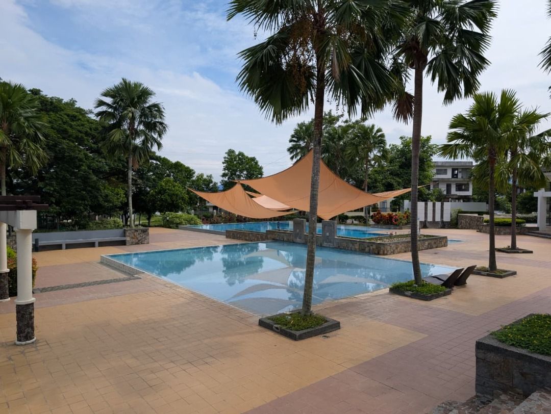 For Sale: Avida Parkway Settings, Nuvali (Category: Lot) located in Caloocan City. Submitted by propertyper (Listing ID 1461810327, Image 3). Description: Avida Parkway Settings, Nuvali Lot 3, Blk 27, Neva St., Avida Parkway Settings Nuvali, Brgy. Canlubang, Calamba, Laguna 135sqm Near Clubhouse Irregularly shaped 11.5 meter frontage Flat land Flood free & gated subdivision ACDC 121 Payment terms accepted by Seller Pre-Accredited for Bank Loan .