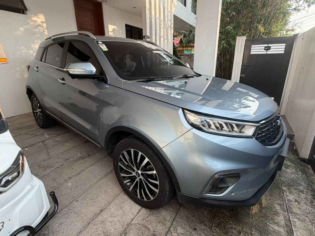 Ford Territory titanium Auto (Category: Used Cars) located in Las Pinas. Submitted by bravedog.65b394 (Listing ID 1461872190, Image 3). Description: ⭐ Key Features & Tech 🧭 360° Around View 🛡️ Adaptive Cruise Control for a comfortable drive 📱 Wireless/Wired Apple Car play & Wired Android Auto ⚠️ Lane Departure Warning system 🅿️ Active Park Assist (Parking Assistant) 🔧 Major Maintenance & Upgrades Done (Worth over ₱120,000 total with receipts