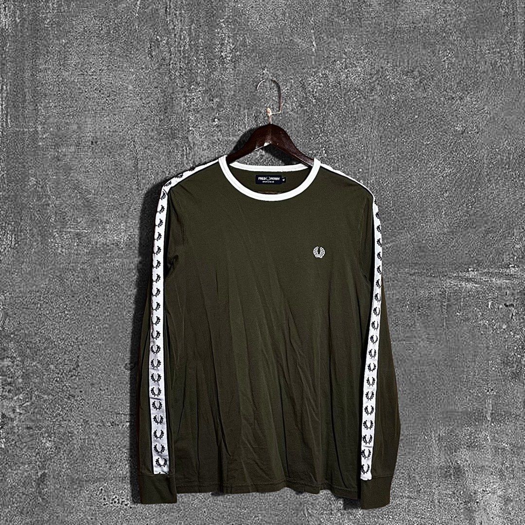 Fred Perry Side Taped Pullover (Category: Formal Shirts) located in Quezon City. Submitted by donklasiko (Listing ID 1462032082, Image 1). Description: Condition: 9.5+/10 Pristine condition Issue: non Refer to the dimension 🤗 PM FOR MORE DETAILS NO RETURN, NO EXCHANGE & NO REFUND! ✅I ALSO ACCEPT TRADE/SWAP TO ANYTHING JUST DROP YOUR OFFER Please manage your expectations, this is a secondhand item. What you see is what you get 😊 💵MOP: GCASH, BD