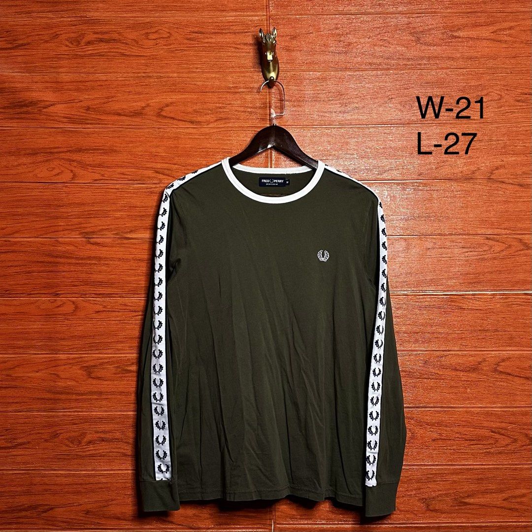 Fred Perry Side Taped Pullover (Category: Formal Shirts) located in Quezon City. Submitted by donklasiko (Listing ID 1462032082, Image 2). Description: Condition: 9.5+/10 Pristine condition Issue: non Refer to the dimension 🤗 PM FOR MORE DETAILS NO RETURN, NO EXCHANGE & NO REFUND! ✅I ALSO ACCEPT TRADE/SWAP TO ANYTHING JUST DROP YOUR OFFER Please manage your expectations, this is a secondhand item. What you see is what you get 😊 💵MOP: GCASH, BD