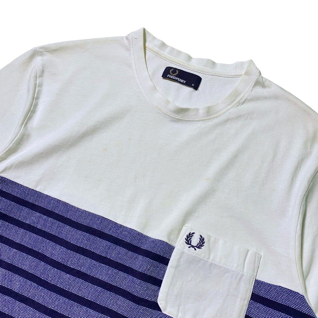 Fred Perry White Pocket Shirt Size Medium ( As New ) (Category: Formal Shirts) located in Manila. Submitted by streetplug (Listing ID 1462015978, Image 2). Description: issues | flaws : none ☑️ measurement : 20 x 27 color rate : 10 / 10 🎨 location : las piñas 📍 jnt | lbc | lalamove meetup around las piñas area ‼️.