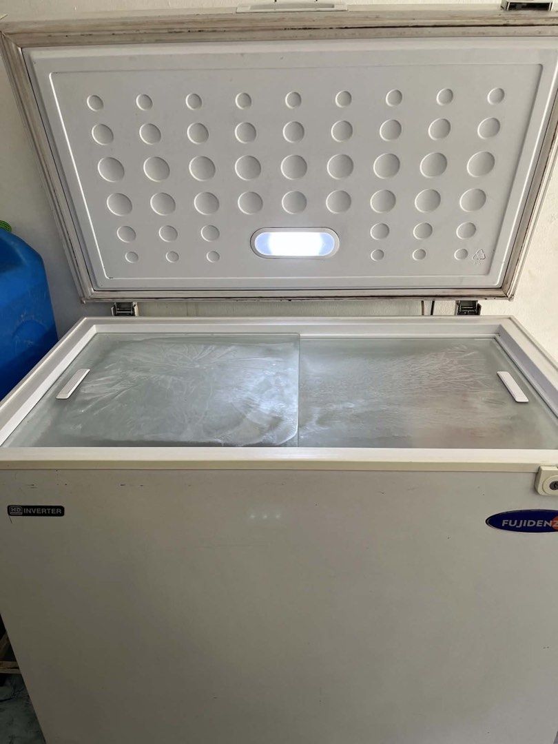 Fujidenzo Inverter Chest Freezer (Category: Refrigerators and Freezers) located in General Trias. Submitted by mjvdrapp27 (Listing ID 1461818344, Image 2). Description: Fujidenzo HD Inverter Chest freezer 17 cu. ft. 152 cm wide × 73 cm deep × 84 cm high. Used only 4 months RFS: Closed Business Pickup Location: Malagasang 2, Imus, Cavite.