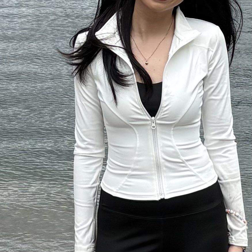 Fuyogi White Sports Jacket (Category: Coats, Jackets and Outerwear) located in Manila. Submitted by urpradabae (Listing ID 1461918622, Image 2). Description: Used it once for a hiking. RFS: will not wear anymore.