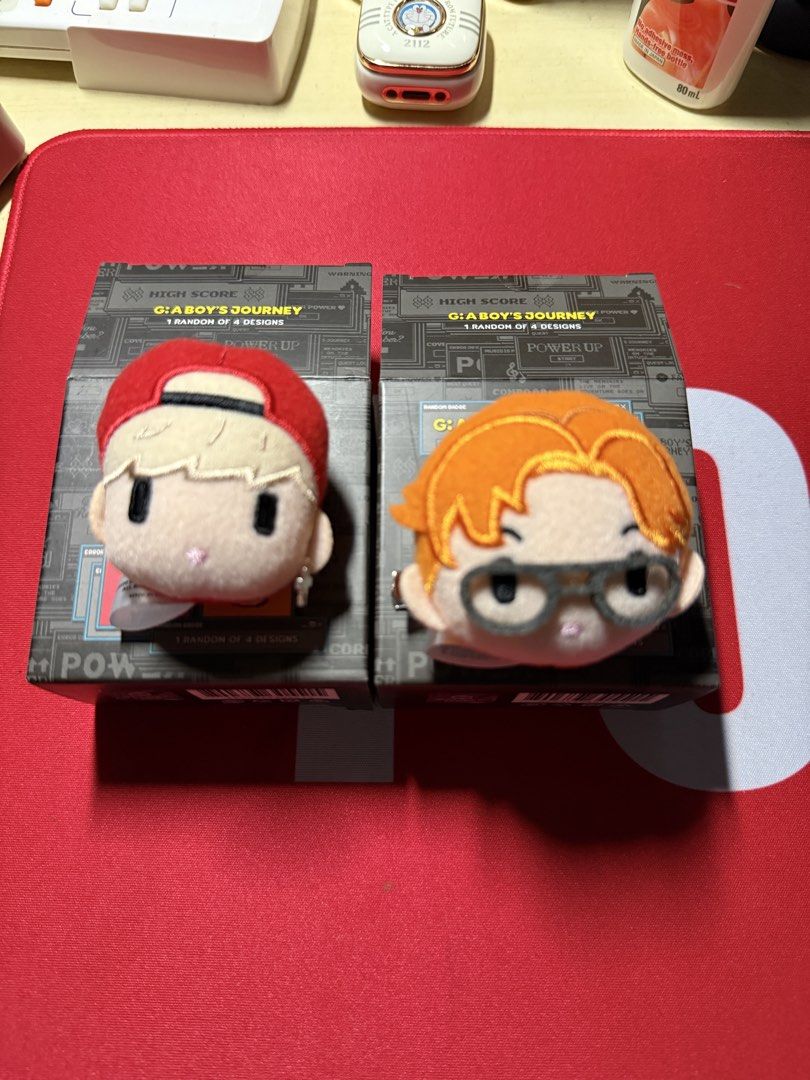 G: A Boy's Journey High Score Plush Toy （分類：設計師玩具及盲盒）位於 Hong Kong。 由 rw830219 提交（商品編號 1461841711，圖片 1）。簡介： 1個賣 1個想換圖二🔴款。