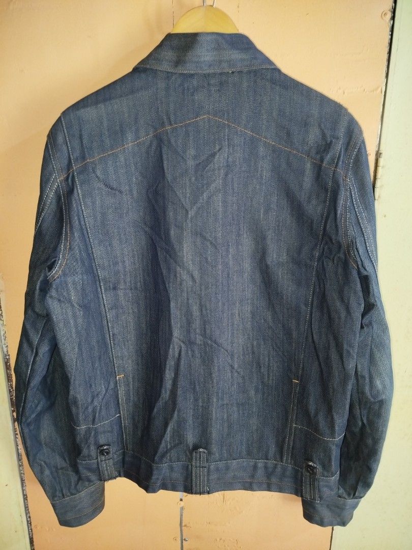 G STAR RAW DENIM JACKET (Category: Coats, Jackets and Outerwear) located in Cordova. Submitted by princessyamz_closet (Listing ID 1461808139, Image 3). Description: G STAR RAW DENIM JACKET SIZE LARGE ON TAG W 22 L 25 SHOULDER TO SHOULDER 18 CRISPY CONDITION.