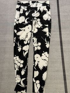(Category: ) located in . Submitted by mitchluck (Listing ID 1461912345, Image 1). Description: .