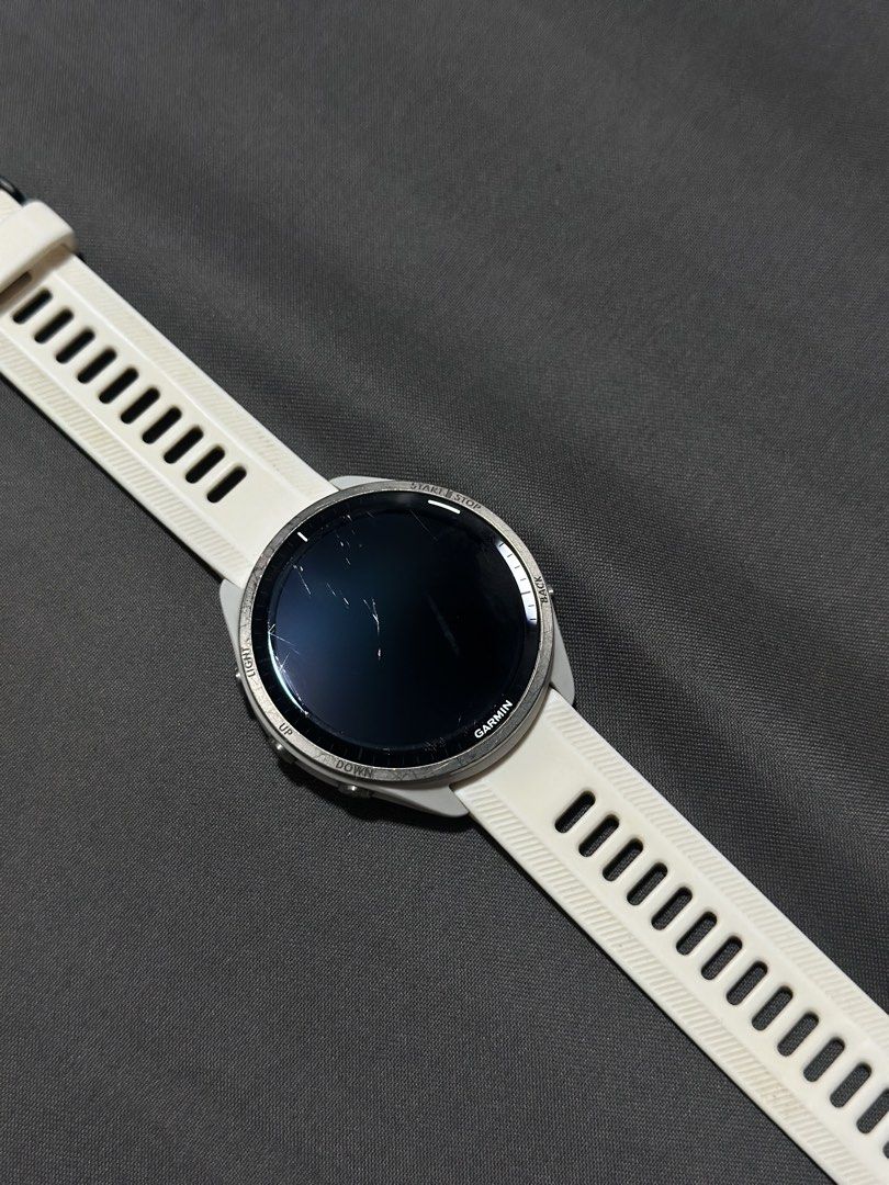 Garmin Forerunner 965 (Category: Wearables & Smart Watches) located in Manila. Submitted by anobodyxdc (Listing ID 1461946695, Image 2). Description: Garmin Forerunner 965 Complete with box and charging cable 7/10 condition Visible scratches on screen but does not affect performance Long battery life up to 10-15 days normal usage Last price posted RFS: not into running anymore, switching back to applewatch QC/Sampaloc Manila.