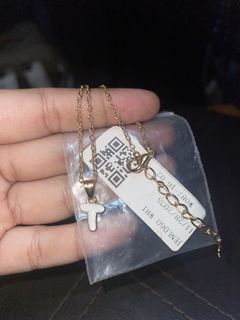 (Category: ) located in . Submitted by shazzie.bee (Listing ID 1461806074, Image 1). Description: .