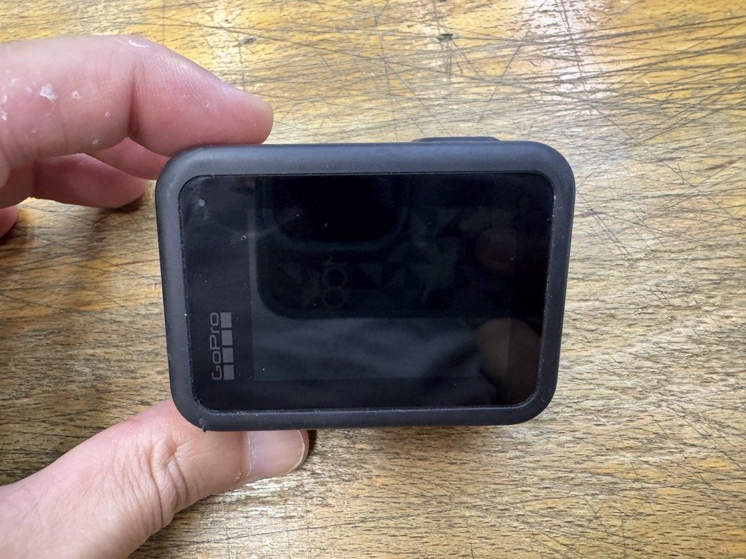 Gopro 8 （分類：攝錄機）位於 Hong Kong。 由 figocat 提交（商品編號 1461842555，圖片 2）。簡介： 凈機 1電池。