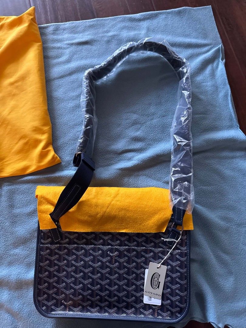 Goyard Coursier (Category: Luxury Bags & Wallets) located in Makati City. Submitted by chezcaii (Listing ID 1461809303, Image 3). Description: - Authentic Goyard shoulder bag - Color: blue - Includes: Dust bag, paper bag, original packaging - Condition: unused; Hardware still has protective plastic FS w/in MM; meet-up in BGC/makati area MOP: BDO/BPI.