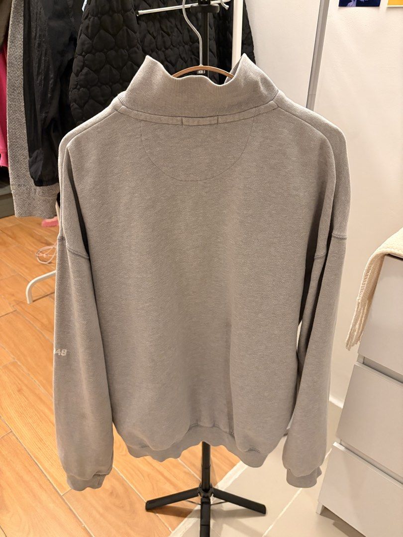 Gray Vintage Quarter Zip Jacket (Category: Coats, Jackets and Outerwear) located in Mandaluyong City. Submitted by boopiefinds (Listing ID 1461982479, Image 2). Description: .