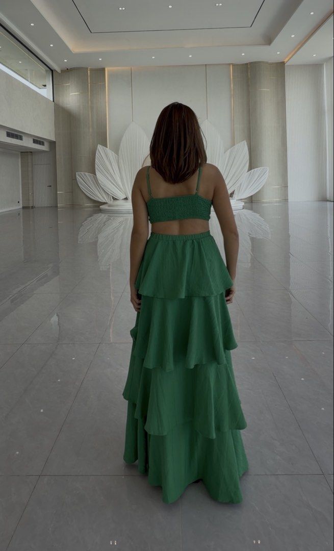 Green dress (Category: Dresses) located in Quezon City. Submitted by iamashopperforclothes (Listing ID 1461873040, Image 3). Description: Small .