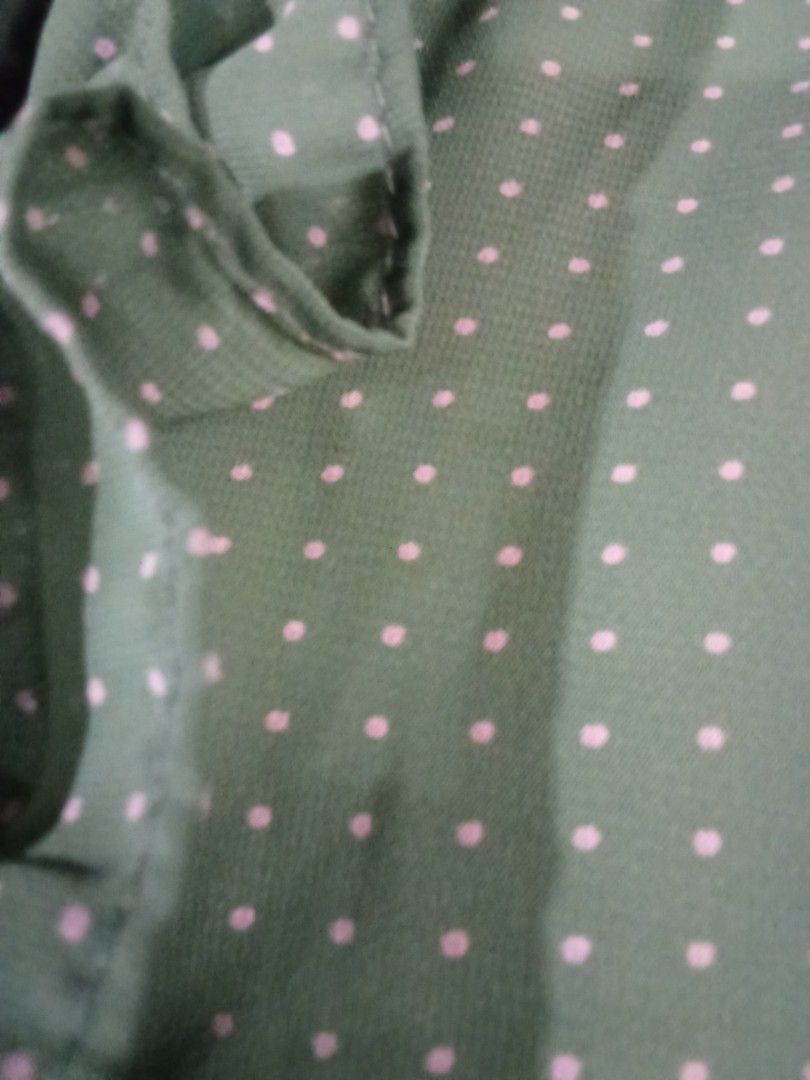 Green with pink polca dots ruffled top (Category: Longsleeves) located in Meycauayan. Submitted by midori021 (Listing ID 1461835777, Image 3). Description: thin fabric needs inner large.
